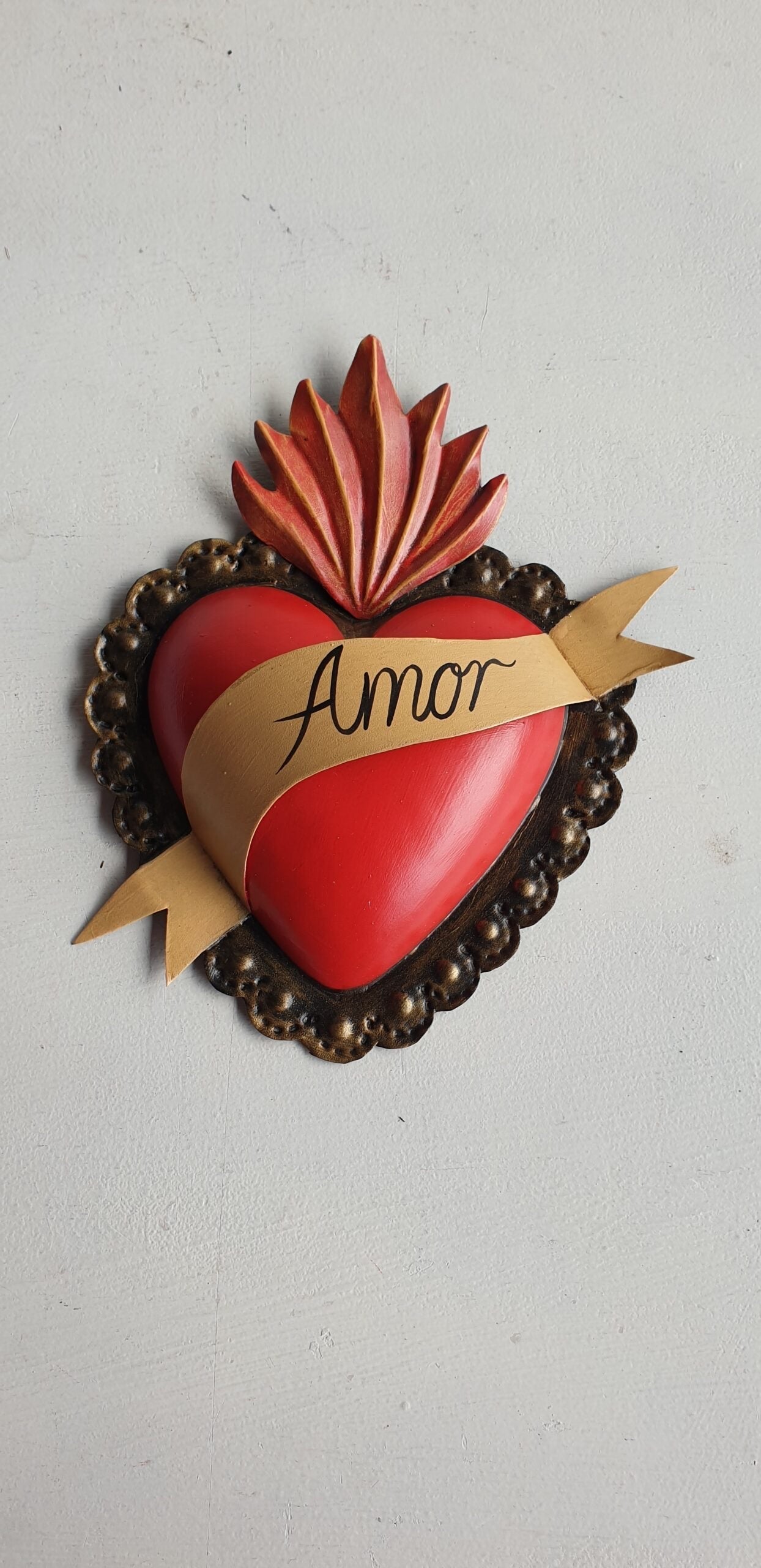 Mexican Tin Heart ‘Amor’ Small - Gaudy & Prim