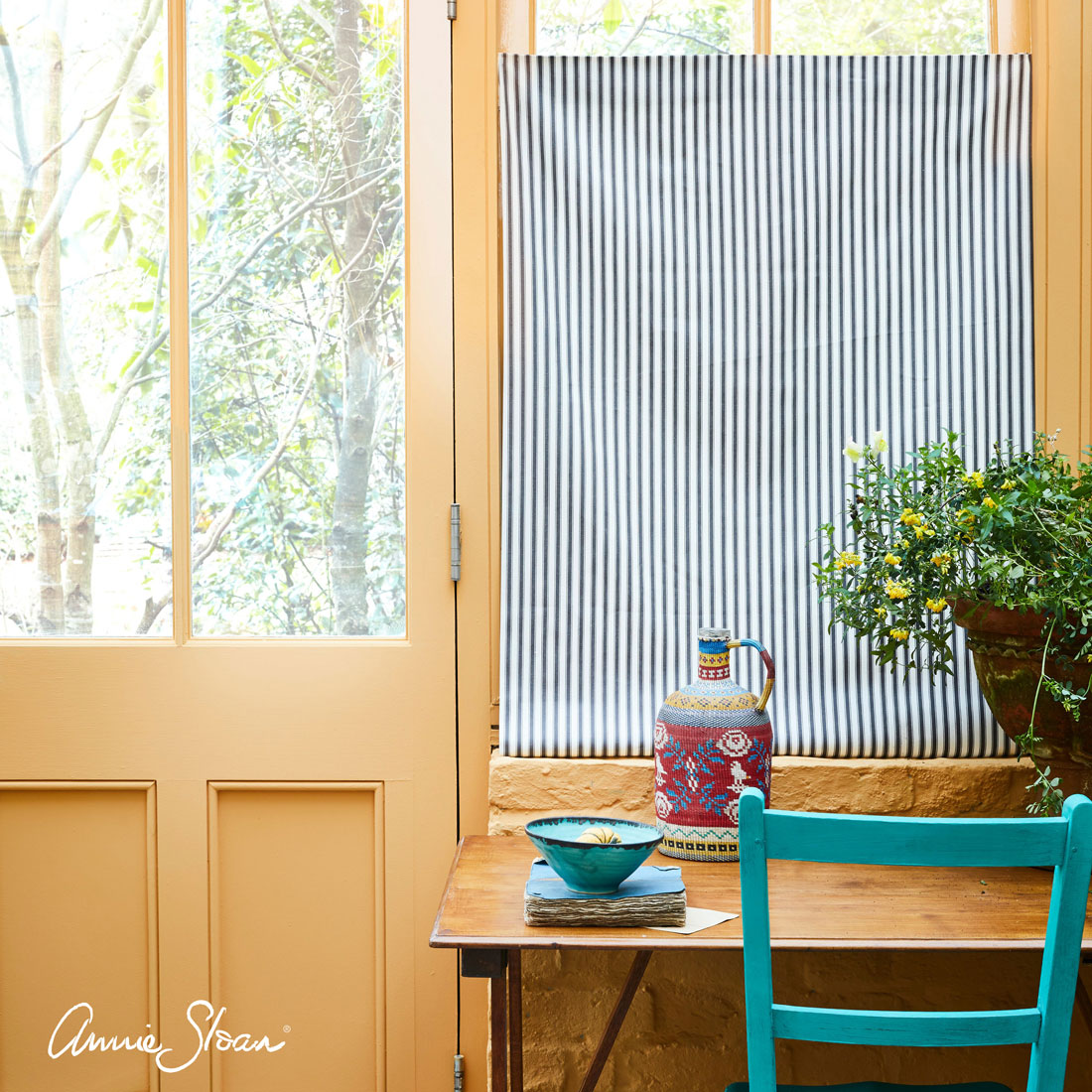 Annie Sloan Chalk Paint® - Arles - Gaudy & Prim