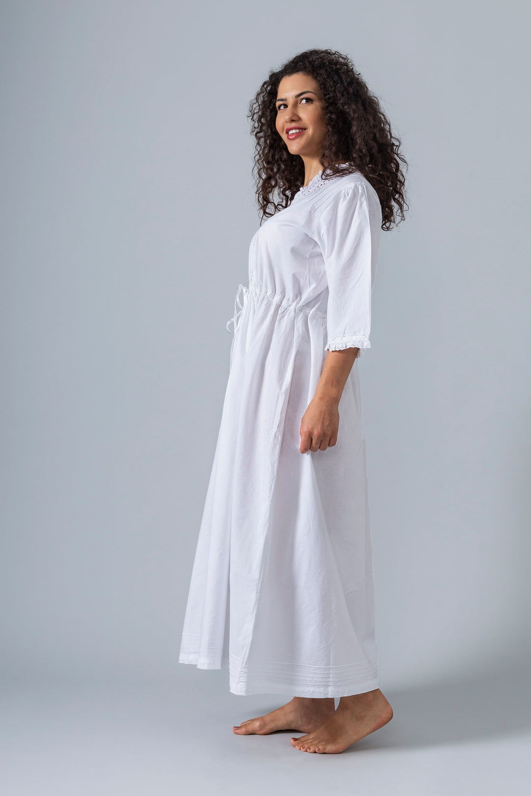 Maudie Nightie - Gaudy & Prim