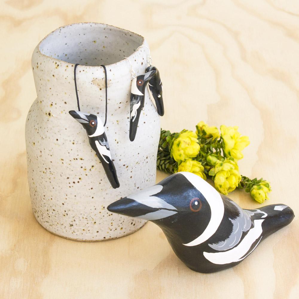 Australian Magpie Paperweight - Whistle - Songbird - Gaudy & Prim