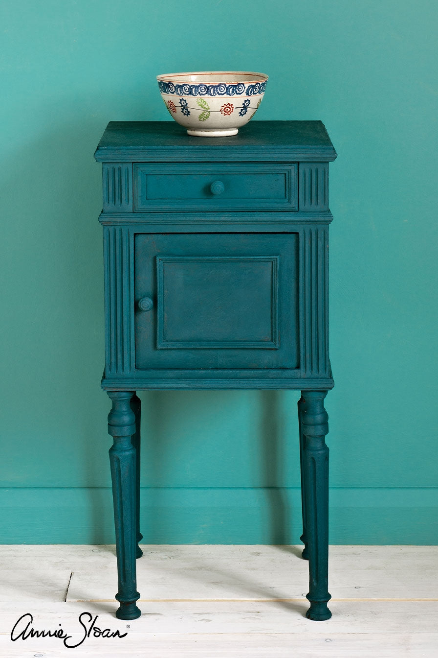 Annie Sloan Chalk Paint® - Aubusson Blue - Gaudy & Prim