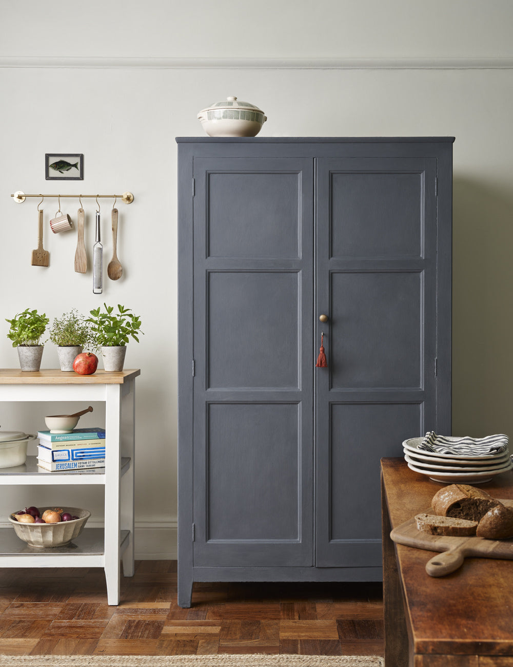 Annie Sloan Chalk Paint® - Whistler Grey - Gaudy & Prim